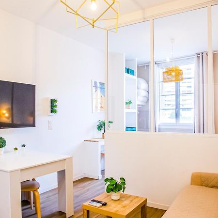 La Cle Studio Clim, Wifi, Gare Et Port De Toulon Exteriör bild