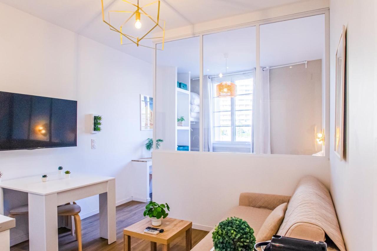 La Cle Studio Clim, Wifi, Gare Et Port De Toulon Exteriör bild